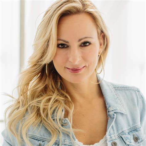 Christi Lukasiak